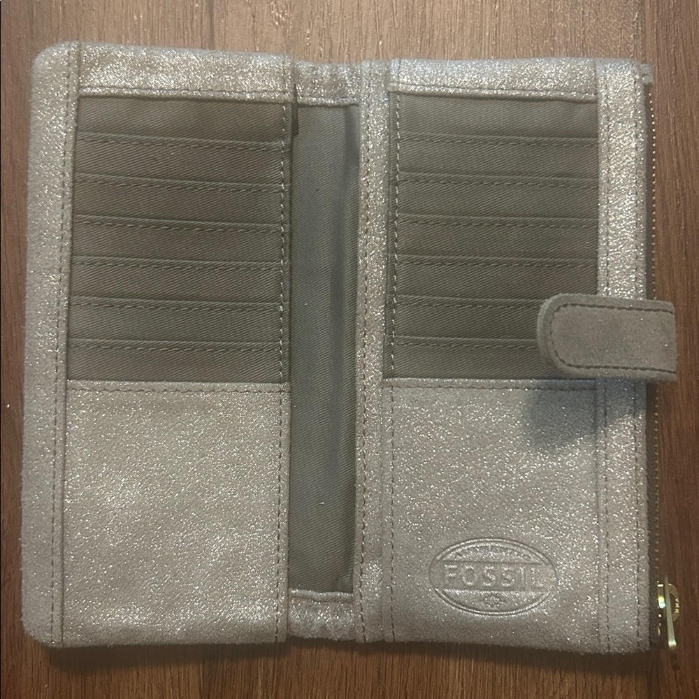 Fossil Suede Sparkle Taupe Clutch Wallet - Picture 3 of 4